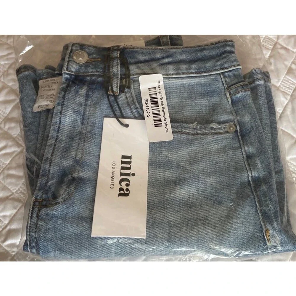 Mica jeans MICA shorts blue jean shorts SUPER STRETCHY jean shorts sz small 2-4